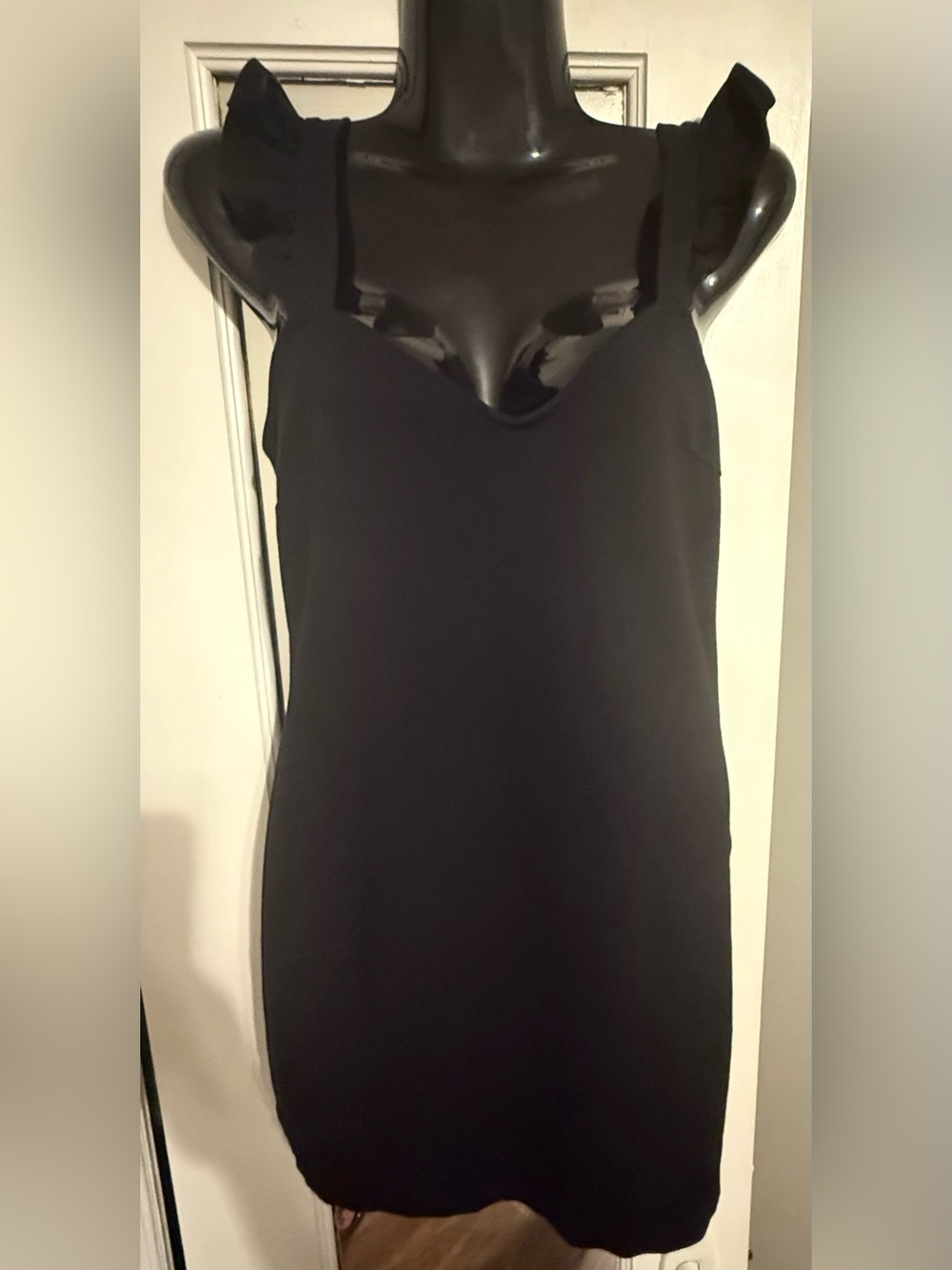 Kimchi Blue Urban Outfitters Black Ruffle Strap Sweetheart Bodycon Mini Dress S - Picture 8 of 9